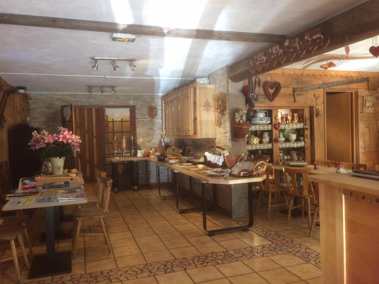 Au Bois De Lune Hotel Chatel